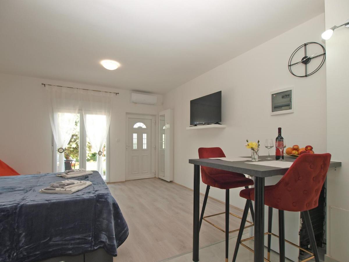 Apartment Florinda 2091 Pula Zewnętrze zdjęcie