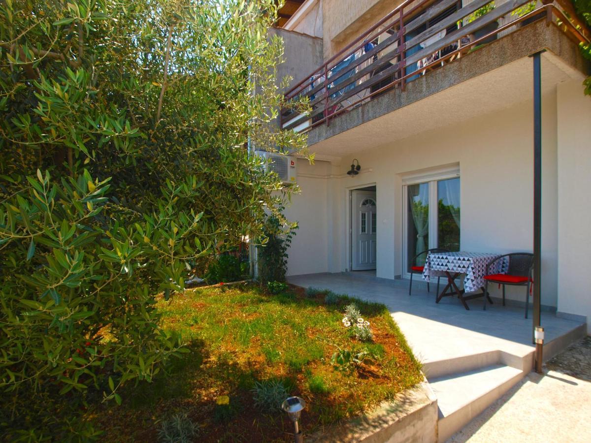 Apartment Florinda 2091 Pula Zewnętrze zdjęcie